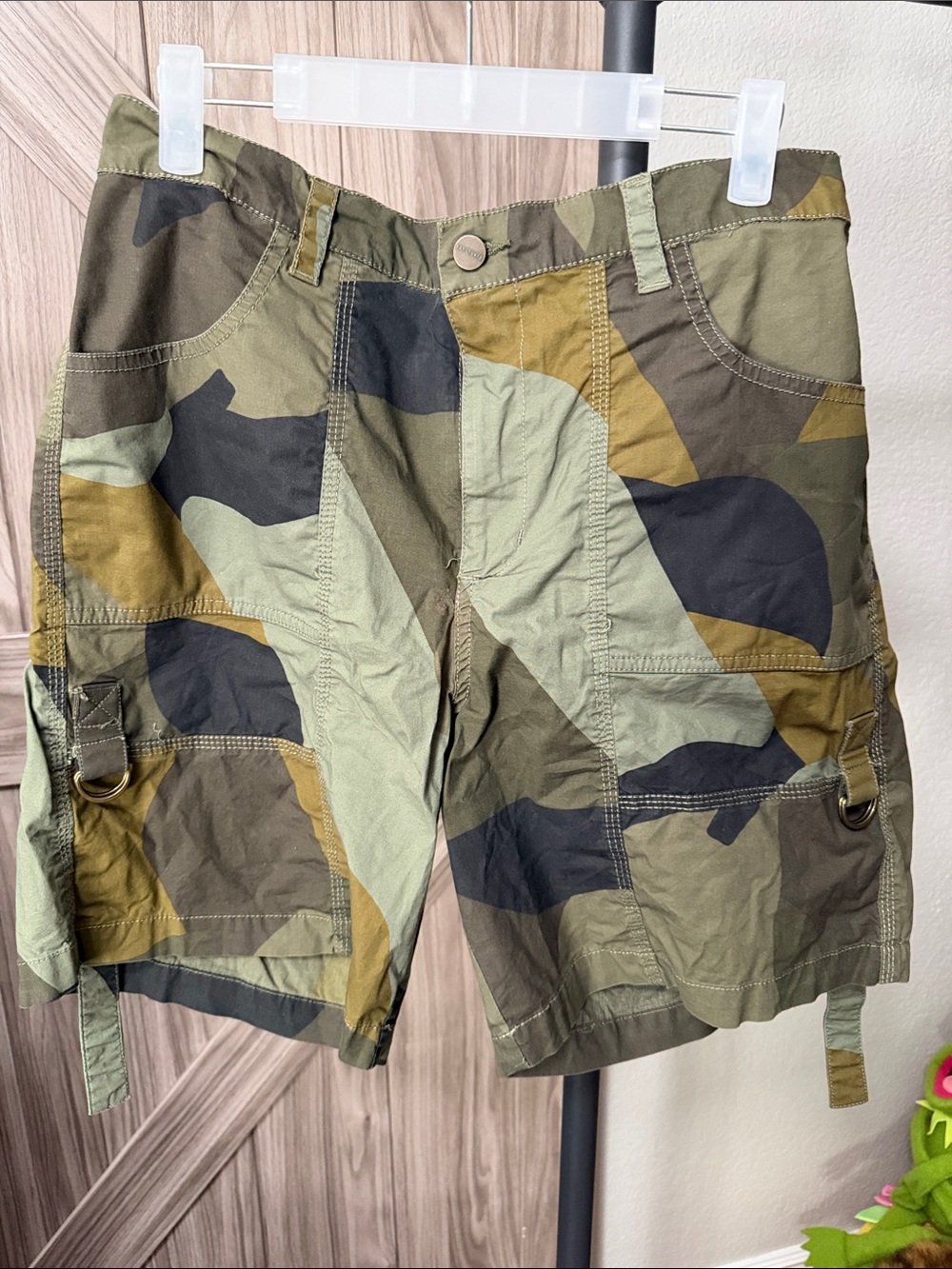 Sanctuary Standard Surplus Camo Utility Cargo Shorts Size 29